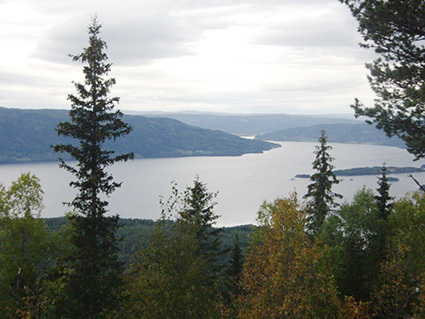 Randsfjorden rundt med Gran Historielag
